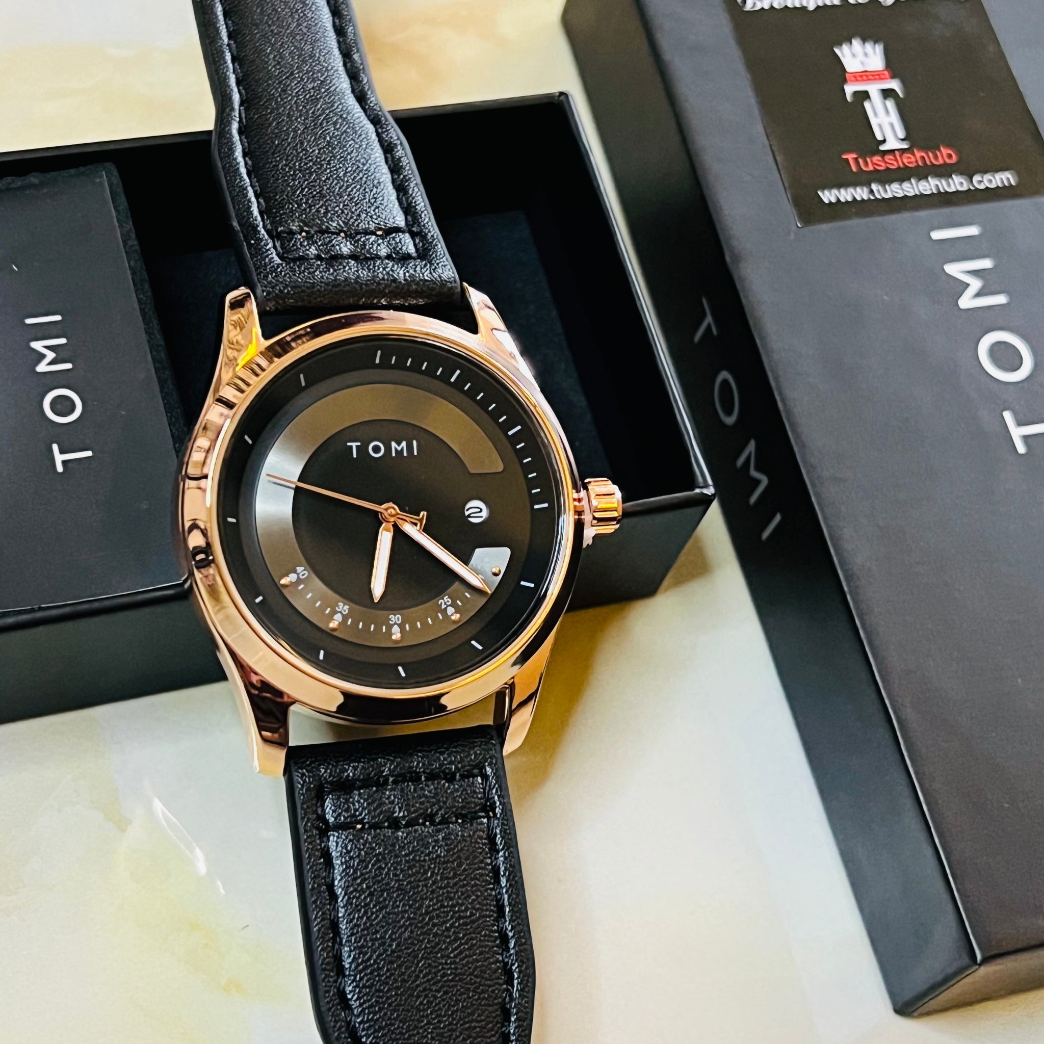 Royal Gold Dial Watch