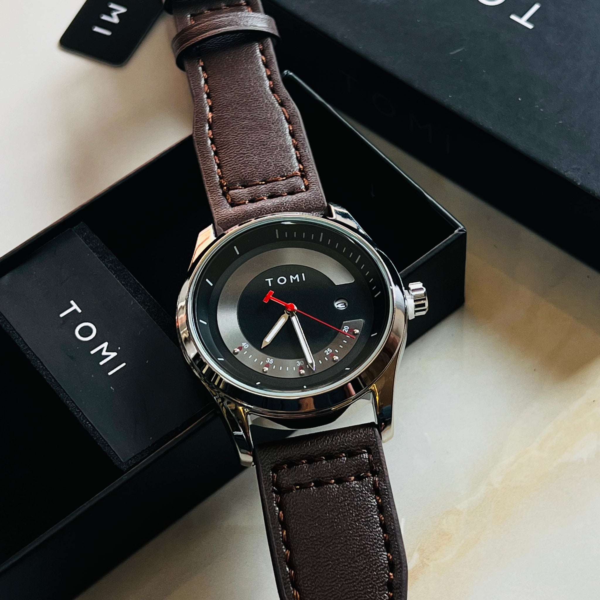 Coffee Silver Royal Dial Watch